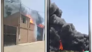 Incendio en almacén de plásticos sin licencia alarma en Puente Piedra/ América Noticias