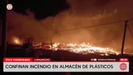 Incendio consume almacén de plásticos en Lurigancho