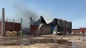Incendio de gran magnitud consume planta de aceite de oliva en Tacna. Foto y video: Canal N