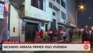 Incendio consume primer piso de vivienda en el Cercado de Lima