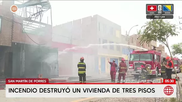 Incendio destruye casa en San Martín de Porres. Foto: América Noticias Incendio destruye casa en San Martín de Porres. Foto: América Noticias