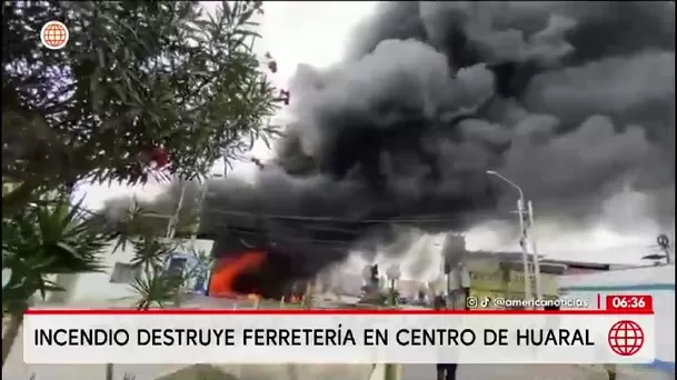 Incendio consumió ferretería en el centro de Huaral y movilizó a cuatro compañías de bomberos/ América Noticias Incendio consumió ferretería en el centro de Huaral y movilizó a cuatro compañías de bomberos/ América Noticias