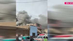 Incendio de gran magnitud afecta viviendas en el Cercado de Lima. Foto y video: Canal N/Andina