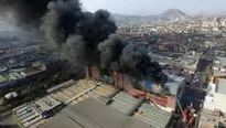 Incendio en Las Malvinas. Foto: Agencia Andina