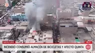 Incendio en La Victoria consume almacén de bicicletas