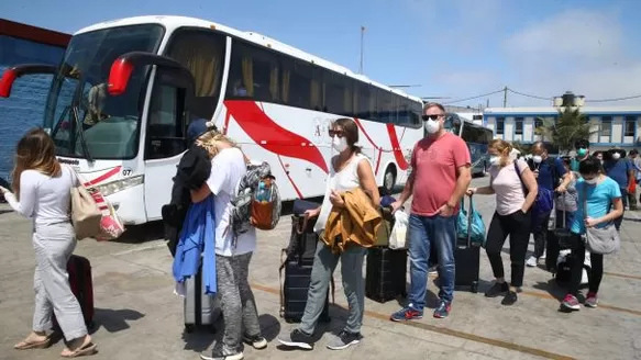 En la víspera salieron de Lima cuatro buses rumbo a La Libertad. Foto referencial: Andina 