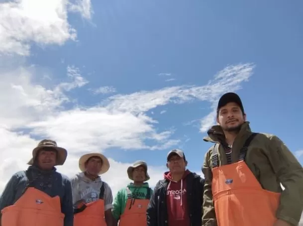 Investigadores peruanos desarrollan la primera vacuna para peces. Foto: Andina