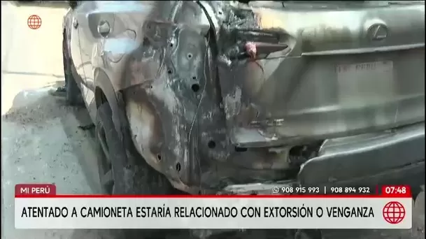 Sujeto incendia una camioneta de alta gama tras rociarle combustible en Mi Perú/ América Noticias
