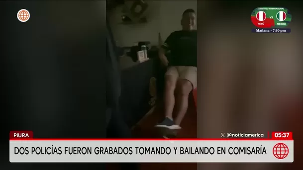 Investigan a policías grabados tomando en comisaría de Piura. Foto: América Noticias