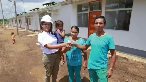 Familias recibieron viviendas. Foto: Ministerio de Vivienda