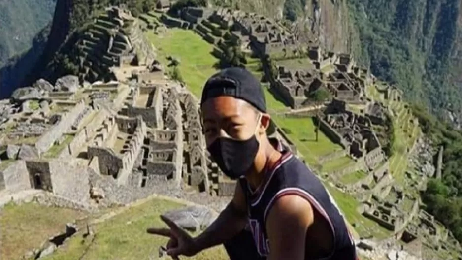 Japonés que quedó varado en Cusco por la pandemia del COVID-19 logra conocer Machu Picchu. Foto: Facebook Realidad Nacional 