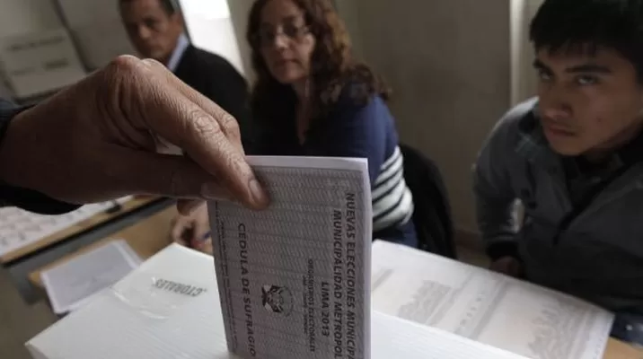 Agrupaciones tienen hasta el martes 19 para presentar listas. Foto: Referencial/Agencia Andina Agrupaciones tienen hasta el martes 19 para presentar listas. Foto: Referencial/Agencia Andina