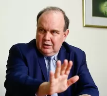 El Jurado Nacional de Elecciones (JNE) declaró infundado el recurso de apelación presentado en el marco de las elecciones regionales y municipales y confirmó que Rafael López Aliaga continúa en carrera./ Video: Canal N