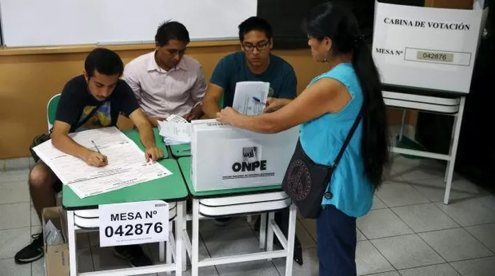 Ciudadanos deben acatar la legislación electoral el 10 de abril. Foto: Andina Ciudadanos deben acatar la legislación electoral el 10 de abril. Foto: Andina