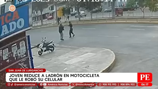 Joven reduce a ladrón en motocicleta que le robó su celular en San Juan de Lurigancho. Foto: América Noticias Joven reduce a ladrón en motocicleta que le robó su celular en San Juan de Lurigancho. Foto: América Noticias