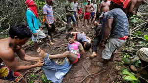 Los familiares buscan a sus parientes por tierra y aire. Foto: Referencial/Reuters