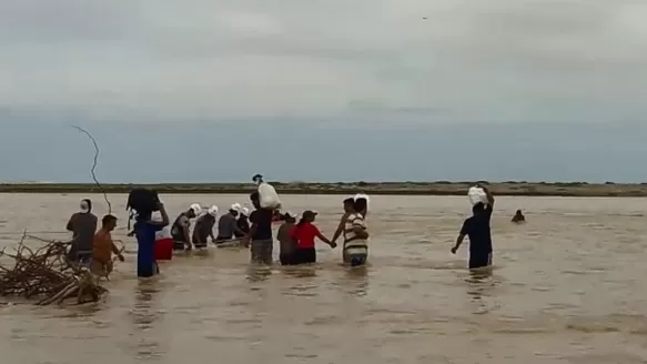 R&iacute;o La Leche se volvi&oacute; a desbordar. Foto: Captura de video