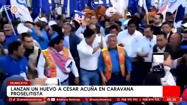 Lanzan huevo a César Acuña durante caravana política en Huancayo. Foto: América Noticias