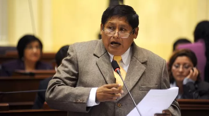 Juan Pari, presidente de la comisión Lava Jato, dijo que ya conocía sobre la investigación de la policía de Brasil y el presunto vínculo de Humala / Foto: Congreso de la República Juan Pari, presidente de la comisión Lava Jato, dijo que ya conocía sobre la investigación de la policía de Brasil y el presunto vínculo de Humala / Foto: Congreso de la República