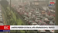 Limeños pierden 20 días atrapados en el tráfico.