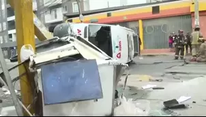 El tránsito en la zona está cerrado mientras la policía y los bomberos trabajan en la escena. / Video: Canal N