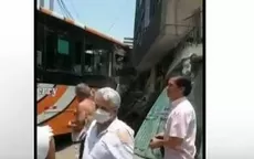Lince: Cámaras de seguridad captaron choque de bus contra vivienda - Noticias de bus-transporte-publico