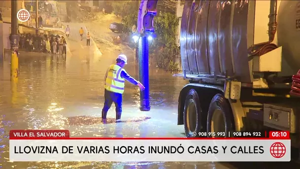 Llovizna inundó viviendas y calles en Villa El Salvador. Foto: América Noticias