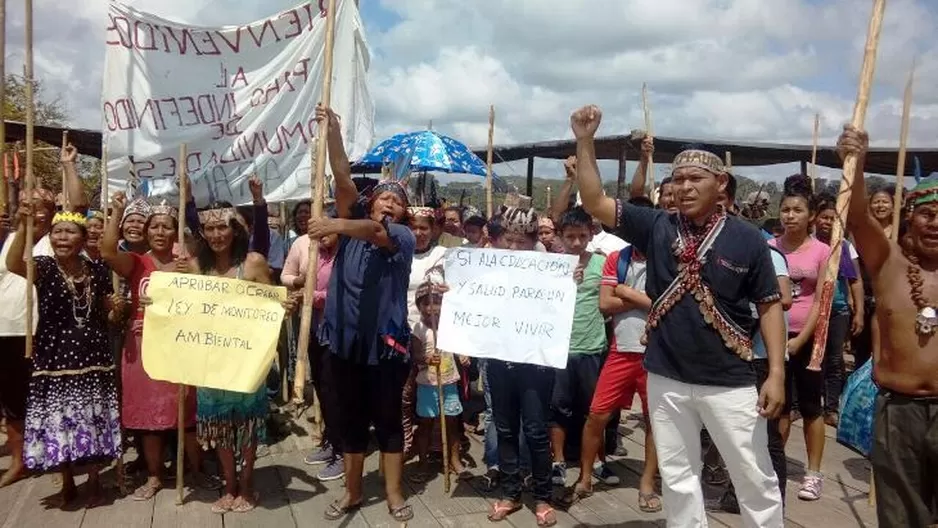 Nativos mantienen diálogo con el Gobierno tras derrames de petróleo. Foto: diariolaregion.com