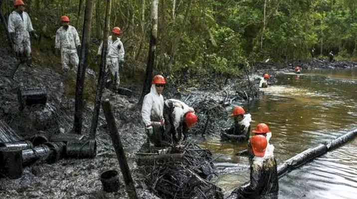 La fuga de petróleo ya fue controlada. Foto: ichef.com La fuga de petróleo ya fue controlada. Foto: ichef.com