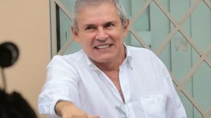 Luis Castañeda Lossio sobre Fritz Du Bois: Caso Comunicore "sirvió para unirnos" Luis Castañeda Lossio sobre Fritz Du Bois: Caso Comunicore "sirvió para unirnos"