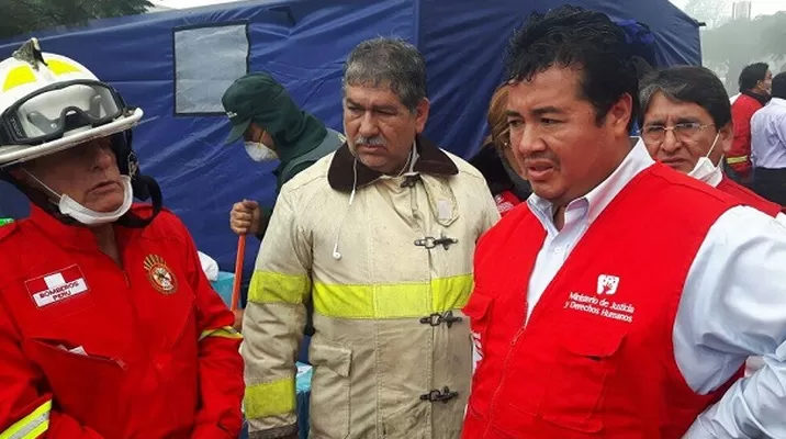 Luis Yshii Meza. Luis Yshii Meza.