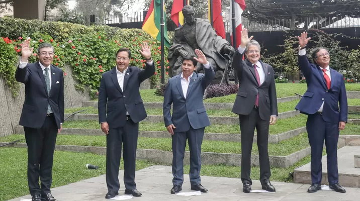 Presidente Pedo Castillo en sede de la CAN. Foto: Presidencia Presidente Pedo Castillo en sede de la CAN. Foto: Presidencia