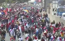 Manifestantes se desplazan e interrumpen tránsito en la carretera Panamericana Norte - Noticias de Comas