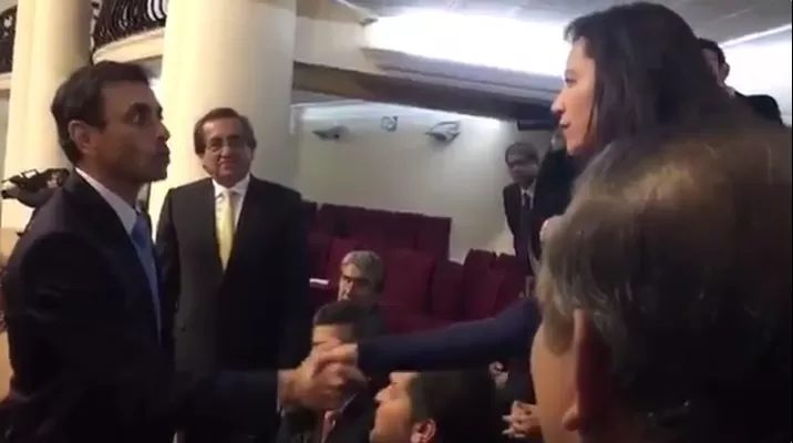 Marisa Glave a Henrique Capriles: "Ojalá el diálogo funcione" Marisa Glave a Henrique Capriles: "Ojalá el diálogo funcione"