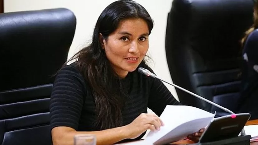 Fiscalía abre investigación a congresista Marita Herrera por tráfico de influencias