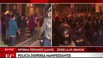 La Policía tuvo que dispersar a los manifestantes a pocos minutos del Toque de queda 