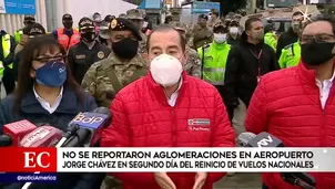 Exteriores del Aeropuerto Internacional Jorge Chávez.