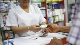 Medicamentos genéricos tendrían que venderse de manera obligada en farmacias y boticas. Foto: El Comercio