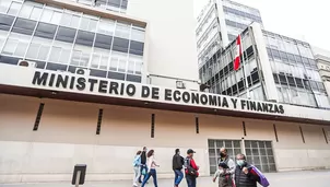 MEF aprobó el nuevo valor de la UIT 2026 en 5500 soles. Foto: Andina