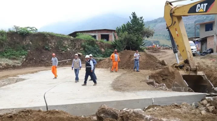 Disponen partida de dinero para la reconstrucción con cambios. Foto: Andina