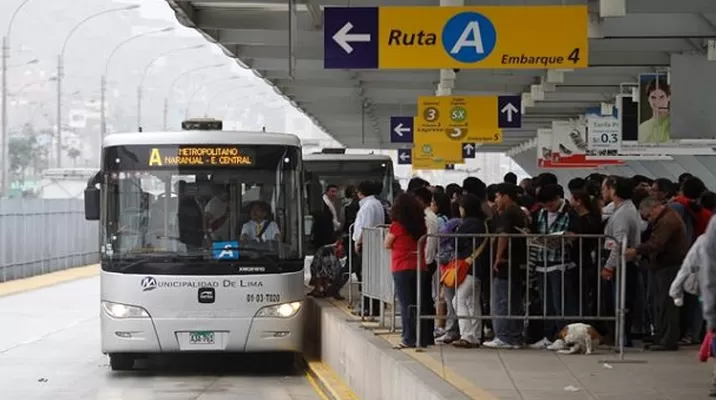 Varias estaciones del Metropolitano fueron cerradas por precauci&oacute;n. Foto: La Rep&uacute;blica.