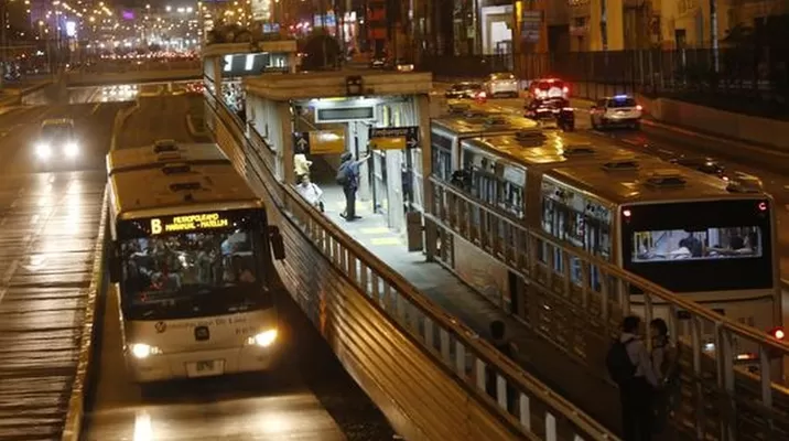 El Lechucero contará con la misma tarifa del servicio troncal del Metropolitano / Foto: Archivo El Comercio El Lechucero contará con la misma tarifa del servicio troncal del Metropolitano / Foto: Archivo El Comercio
