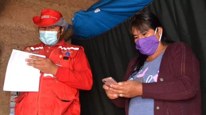 Visitas se harán mayoritariamente a hogares que no cuentan con teléfono. Foto: Juntos Visitas se harán mayoritariamente a hogares que no cuentan con teléfono. Foto: Juntos