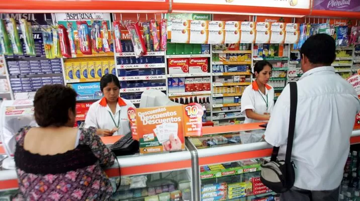 Indecopi multó a cinco cadenas de farmacias por concertar precios. Foto: Andina Indecopi multó a cinco cadenas de farmacias por concertar precios. Foto: Andina