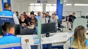 Venezolanos tramitan PTP. Foto: Migraciones Perú