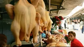 Precio del pollo aumentó en los mercados minoristas del país. Foto: archivo El Comercio