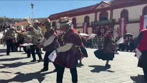 Unas 23 danzas originarias de Puno están en peligro de desaparecer. Para evitarlo, el Ministerio de Cultura alista un libro con código QR que registrará música, vestimenta y pasos históricos. Video: Canal N