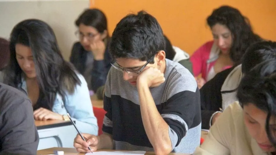 Ministro de Educación calificó como un avance importante la primera etapa de la Reforma Universitaria. Foto referencial: Informercado