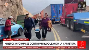 Mineros bloquean vía en Arequipa y cientos de pasajeros quedan varados. Foto y video: América Noticias
