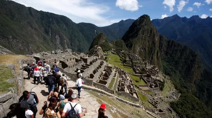 Turistas en Machu Picchu. Foto: Andina Turistas en Machu Picchu. Foto: Andina